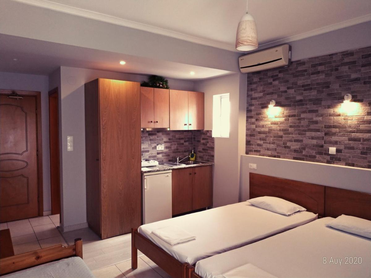 Adonis Apartments Paralía Exterior foto